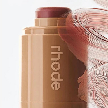 Rhode Pocket Blush Date Cake 5.3g | Hailey Bieber India