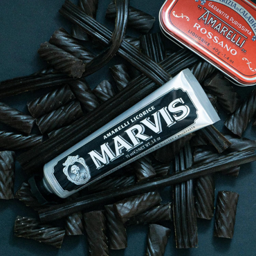 Marvis Amarelli Licorice Mint Toothpaste 85ml | Italian Luxury