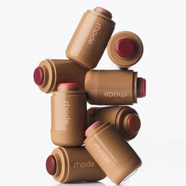 Rhode Pocket Blush De Poche Plum 5.3g | Hailey Bieber India