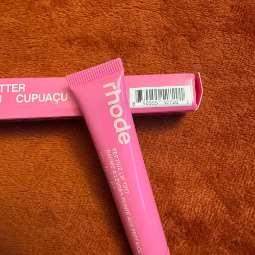 Rhode Shortcake Peptide Lip Treatment – Hydrating Lip Care with a Sweet Berry Scent 10ml