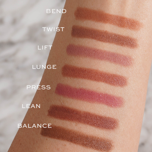 Rhode Peptide Lip Shape – Lift (Soft Neutral Pink Contour)