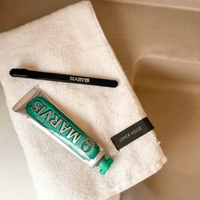 Marvis Classic Strong Mint Toothpaste – 3.8 oz