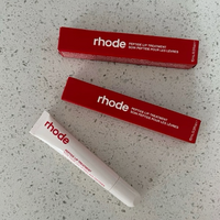 Rhode Strawberry Glaze (Fraise Glacée) Peptide Lip Treatment – Hydrating & Plumping Lip Care 10ml