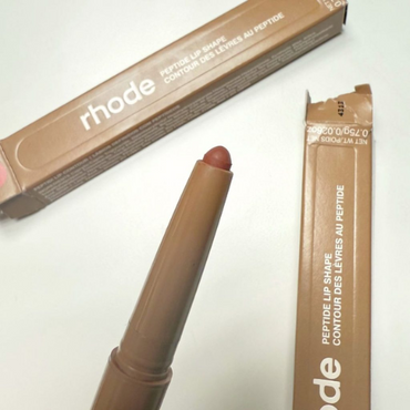 Rhode Peptide Lip Shape – Lunge (Rosy Beige Contour)